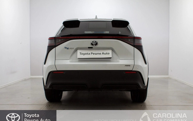 Toyota bZ4X cena 188000 przebieg: 9995, rok produkcji 2022 z Koronowo małe 172